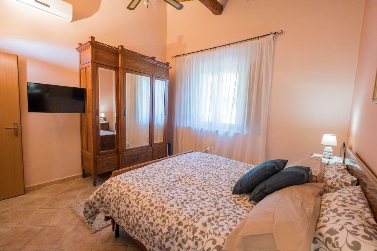 Villa Marinella Augusta Exteriör bild