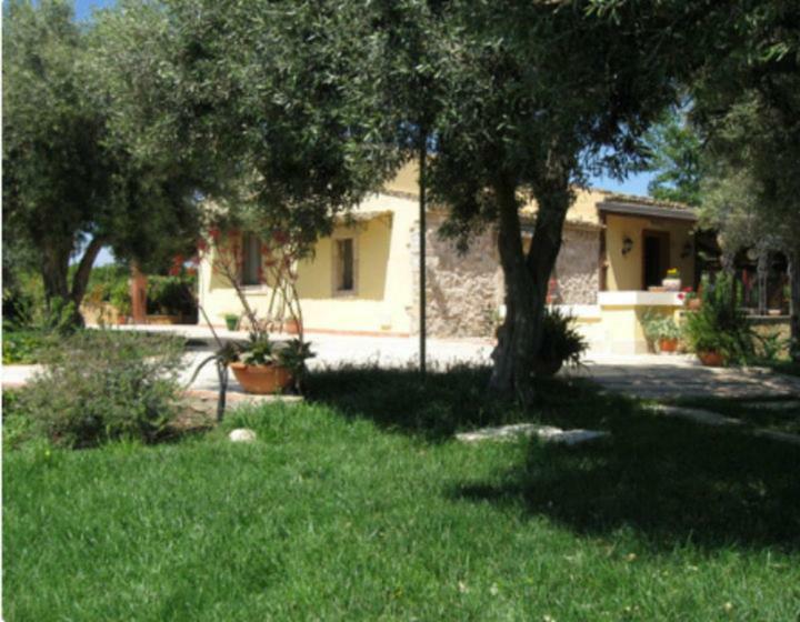 Villa Marinella Augusta Exteriör bild